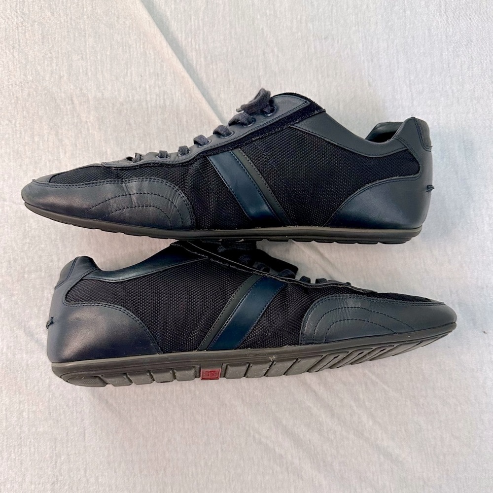 Men’s Hugo Boss Thatoz Dark Navy Leather Sneakers size 45 / 12